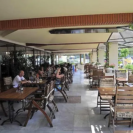 Hotel Lotus Family - Free Parking Nesebar