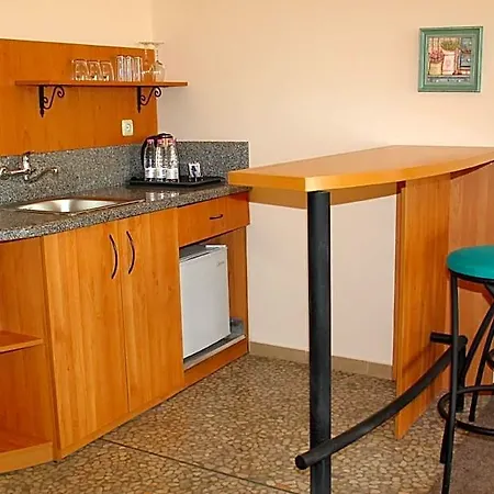 Lotus Family - Free Parking 5* Nesebar